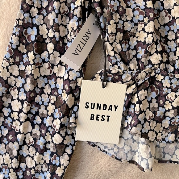 NWT Aritzia Sunday Best New Cropped Tie Front Blouse Top Size S - Picture 7 of 14